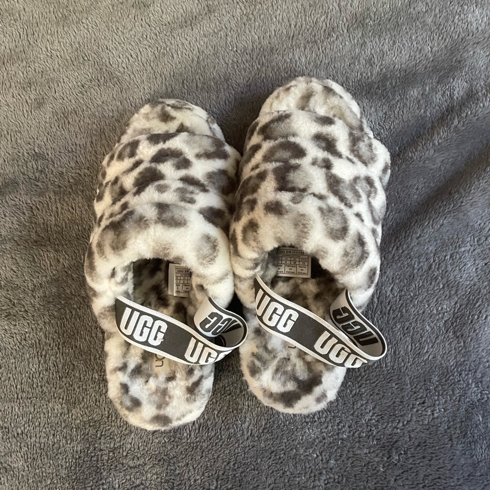 Ugg Fluff Yeah Slides